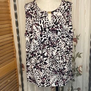Calvin Klein sleeveless top. Multi color. 26W